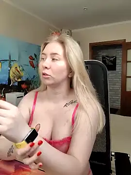 D0nna  online show from 9, 3, 2025