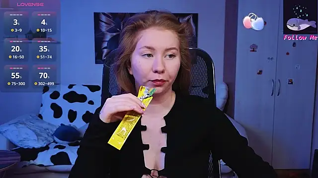 D0nna  online show from 17, 10, 2025