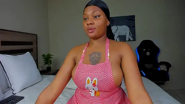 Renee-18 online show from 21, 10, 2025