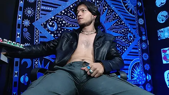 Dicaprioo  online show from 11, 2, 2025