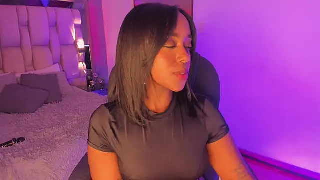 EmilyHaan online show from 16, 1, 2025