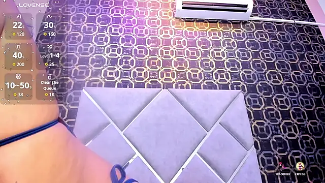 Snapshot of CherryBlossom23 chatting on 16, 12, 2025 CherryBlossom23 online show from 16, 12, 2025