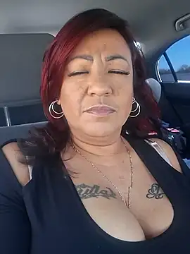 Erotic nayma online show from 26, 2, 2026