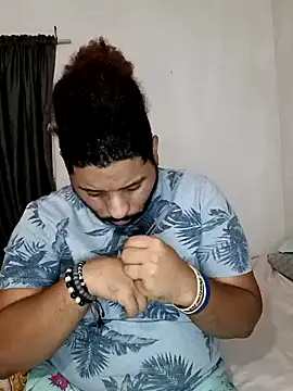 Snapshot of Dj-yefri-pauta chatting on 3, 12, 2024 Dj-yefri-pauta online show from 3, 12, 2024