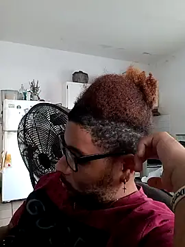 Snapshot of Dj-yefri-pauta chatting on 7, 2, 2025 Dj-yefri-pauta online show from 7, 2, 2025