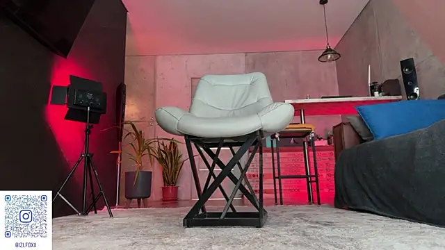 izi-fox online show from 8, 7, 2026