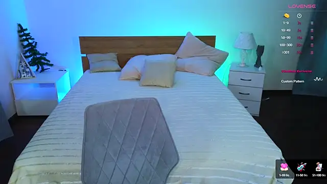 Snapshot of Hayle_Hill chatting on 8, 1, 2025 Hayle Hill online show from 8, 1, 2025