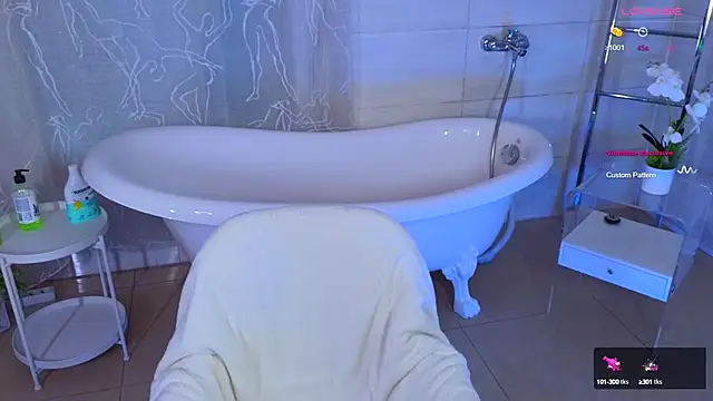 Snapshot of Hayle_Hill chatting on 9, 2, 2025 Hayle Hill online show from 9, 2, 2025