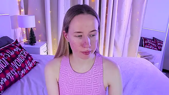 Snapshot of Cassie_Kelman chatting on 11, 1, 2025 Cassie Kelman online show from 11, 1, 2025