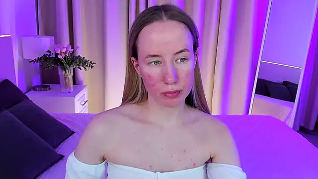 Snapshot of Cassie_Kelman chatting on 1, 2, 2025 Cassie Kelman online show from 1, 2, 2025