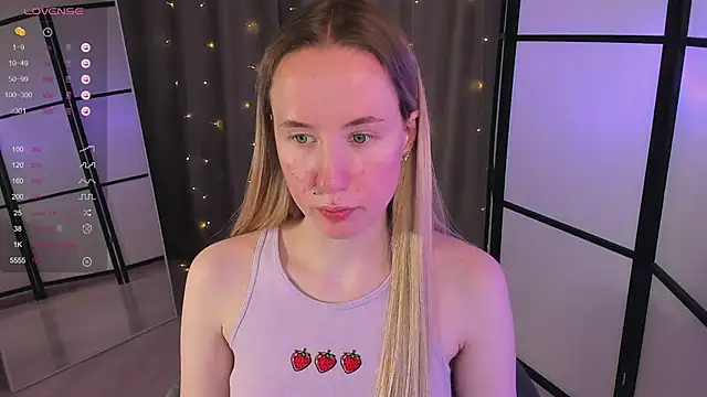 Snapshot of Cassie_Kelman chatting on 21, 2, 2025 Cassie Kelman online show from 21, 2, 2025