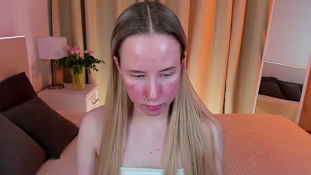 Snapshot of Cassie_Kelman chatting on 23, 2, 2025 Cassie Kelman online show from 23, 2, 2025