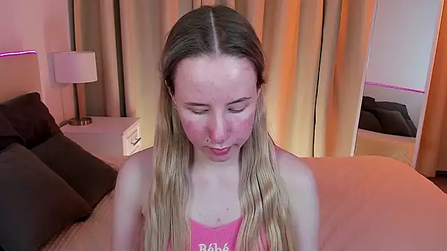 Snapshot of Cassie_Kelman chatting on 28, 2, 2025 Cassie Kelman online show from 28, 2, 2025