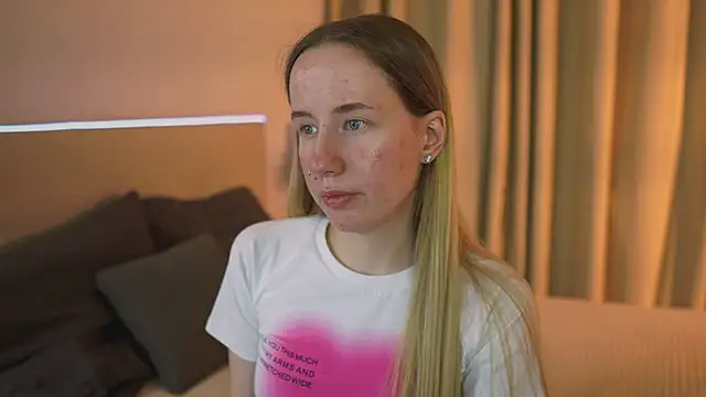 Snapshot of Cassie_Kelman chatting on 13, 3, 2025 Cassie Kelman online show from 13, 3, 2025