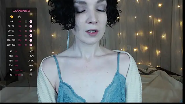 TinaWince online show from 5, 1, 2025