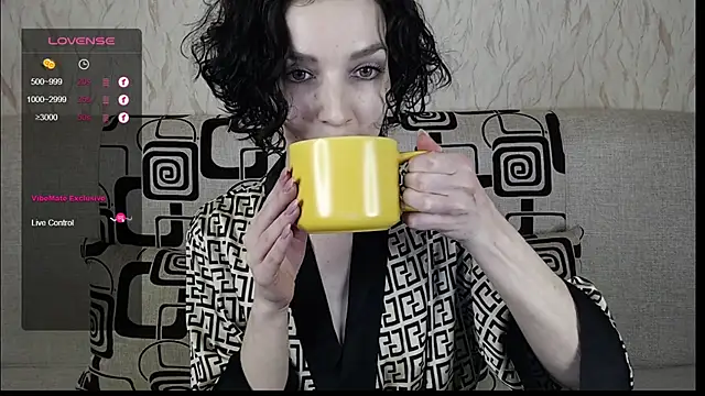 TinaWince online show from 30, 1, 2025