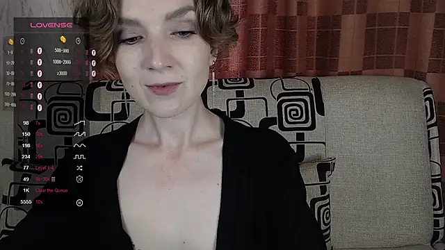 Snapshot of TinaWince chatting on 26, 6, 2026 TinaWince online show from 26, 6, 2026