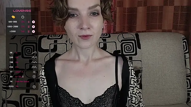 Snapshot of TinaWince chatting on 12, 7, 2026 TinaWince online show from 12, 7, 2026