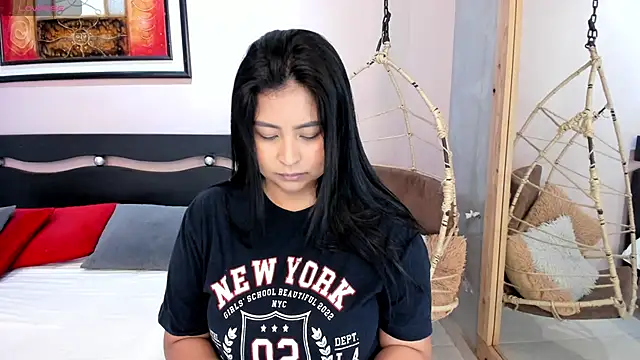 Snapshot of _alaiasmile_ chatting on 28, 6, 2026 alaiasmile online show from 28, 6, 2026