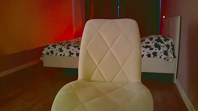 Snapshot of mia_raspberrie chatting on 10, 2, 2025 mia raspberrie online show from 10, 2, 2025