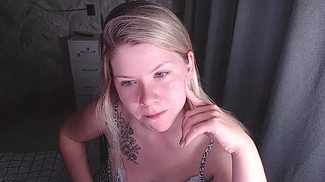 MelissaXKinky online show from 20, 10, 2025