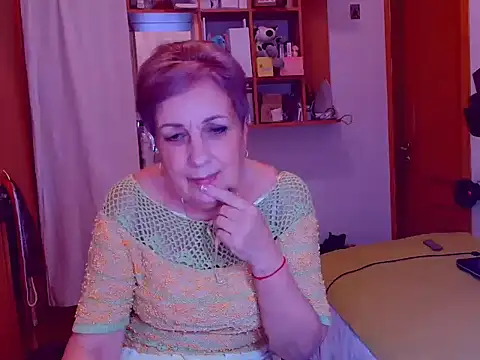 Victoria5643 online show from 9, 3, 2025