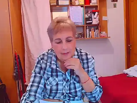 Victoria5643 online show from 5, 10, 2025