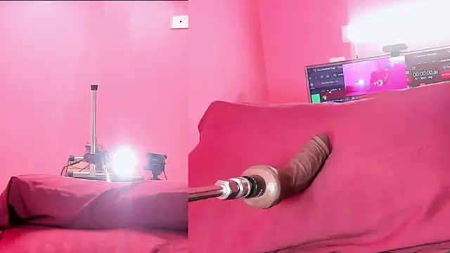 Snapshot of Criistal_Thompson chatting on 10, 2, 2025 Criistal Thompson online show from 10, 2, 2025