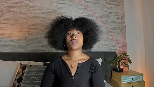 Anneth  M online show from 25, 11, 2025