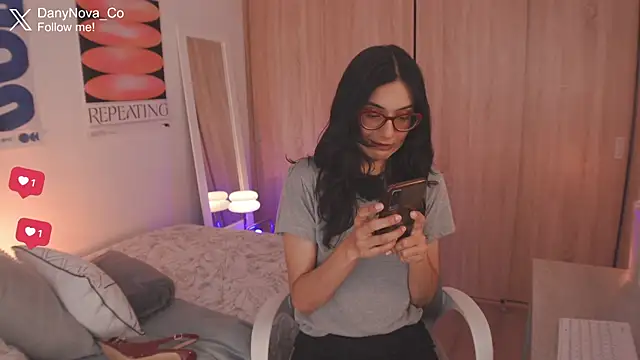 Snapshot of DanyNova_Co chatting on 16, 6, 2026 DanyNova Co online show from 16, 6, 2026