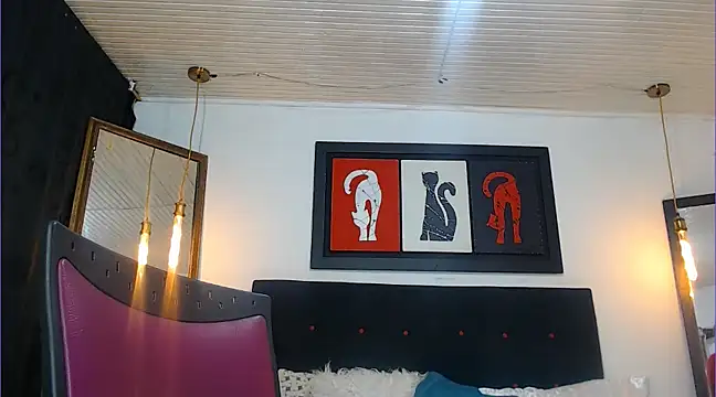 hairy pussywet online show from 8, 2, 2025