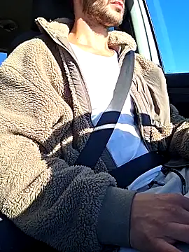 Zeefy online show from 4, 10, 2025