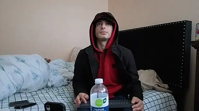 Snapshot of hailzeffn chatting on 21, 10, 2025 hailzeffn online show from 21, 10, 2025