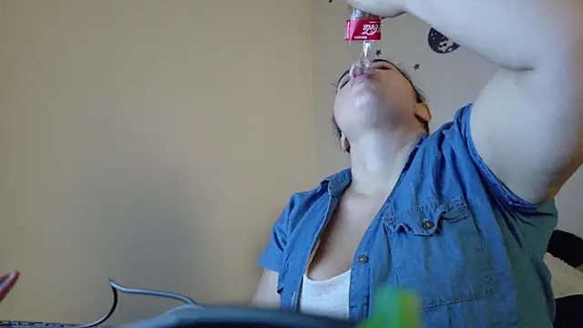 Snapshot of ladydeathz chatting on 7, 10, 2025 ladydeathz online show from 7, 10, 2025