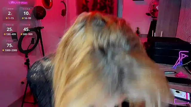  cristal ayala online show from 14, 4, 2026