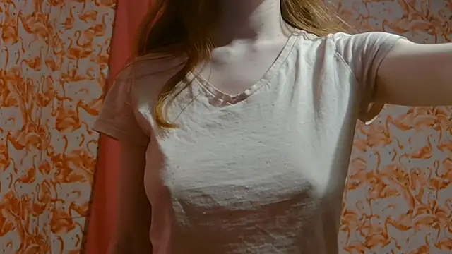 strawberrysmoothie online show from 20, 1, 2025