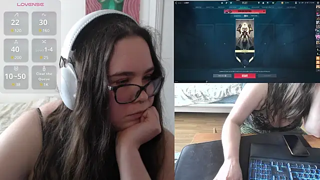 Snapshot of playvalorantwithmenow chatting on 4, 1, 2025 playvalorantwithmenow online show from 4, 1, 2025