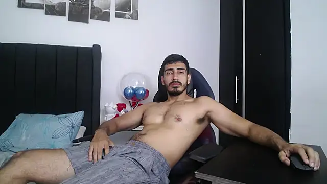 Snapshot of muscle_ares chatting on 21, 2, 2025 muscle ares online show from 21, 2, 2025