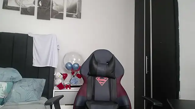 Snapshot of muscle_ares chatting on 10, 3, 2025 muscle ares online show from 10, 3, 2025