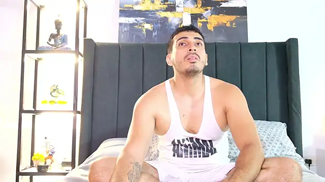 Snapshot of muscle_ares chatting on 18, 5, 2026 muscle ares online show from 18, 5, 2026