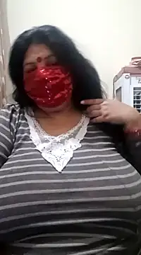 Snapshot of Shoni__ chatting on 21, 12, 2024 Shoni online show from 21, 12, 2024