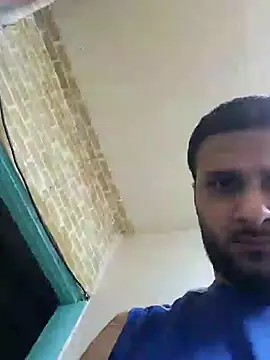 Snapshot of Fucklover011 chatting on 7, 10, 2025 Fucklover011 online show from 7, 10, 2025