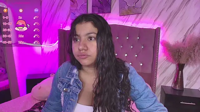 Snapshot of Miaa_Smiith1 chatting on 7, 12, 2024 Miaa Smiith1 online show from 7, 12, 2024