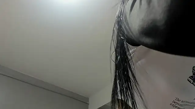 Snapshot of Sara_Greey chatting on 13, 2, 2025 Sara Greey online show from 13, 2, 2025