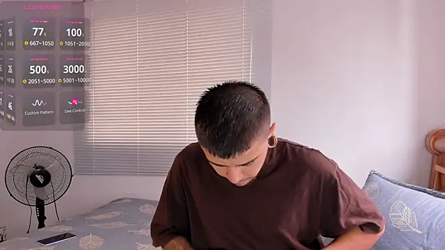 Snapshot of ftmphilip_ chatting on 27, 11, 2025 ftmphilip online show from 27, 11, 2025