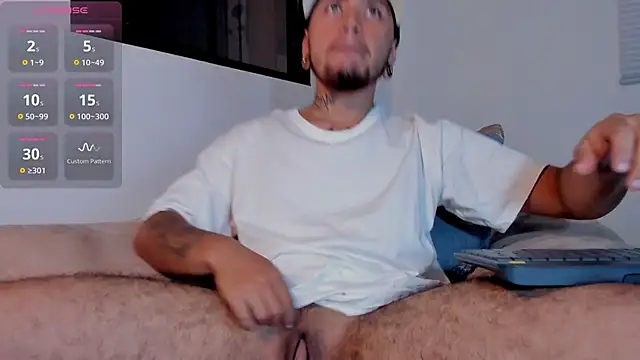 Snapshot of ftmphilip_ chatting on 4, 12, 2025 ftmphilip online show from 4, 12, 2025