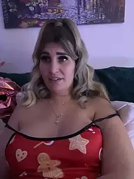 EvelynFrances online show from 1, 1, 2025