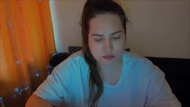 Snapshot of _madalexa_ chatting on 4, 12, 2024  madalexa  online show from 4, 12, 2024