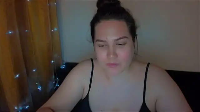 Snapshot of _madalexa_ chatting on 21, 12, 2024  madalexa  online show from 21, 12, 2024