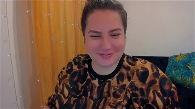 Snapshot of _madalexa_ chatting on 24, 12, 2024  madalexa  online show from 24, 12, 2024